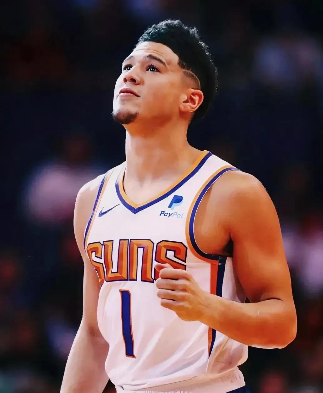 中国金年会-巴塞罗那不断突破！，杜兰特连续二十场比赛得分超过重返赛场赛场气氛高涨的简单介绍